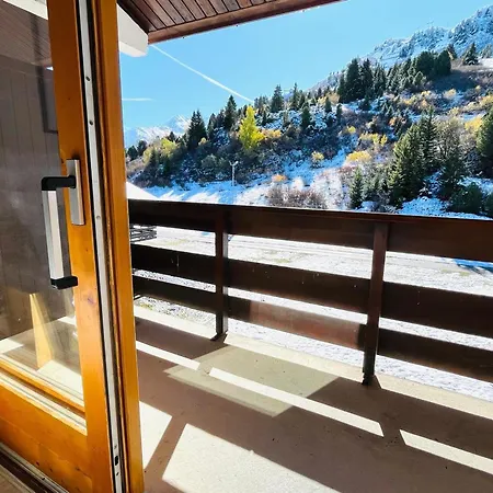 Appartement Duplex Aux Pieds 4 Pers Avec Parking A Meribel *
